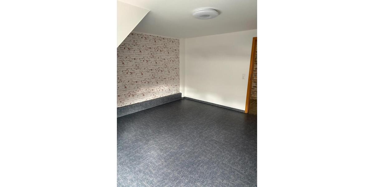 Etagenwohnung Clausthal-Zellerfeld Zellerfeld - 3 Zimmer, 105 m&sup2;, 600&euro; | Angebot:26049260