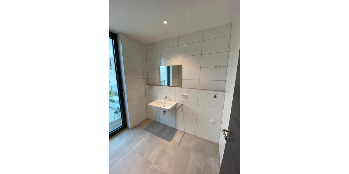 Erdgeschoßwohnung Neuburg an der Donau - 3 Zimmer, 112 m&sup2;, 1.380&euro; | Angebot:26658345