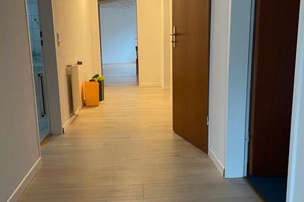 4 Zimmer Wohnung zu vermieten zimmer