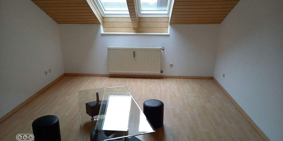 Etagenwohnung Gaimersheim - 4 Zimmer, 116 m&sup2;, 1.190&euro; | Angebot:24435126