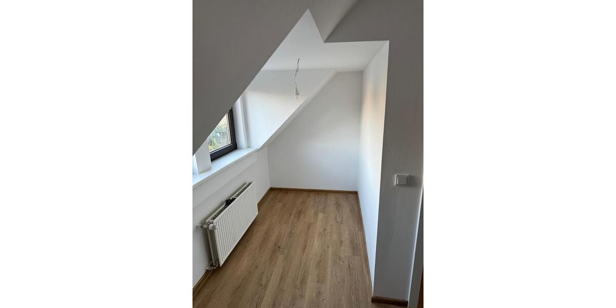 Erdgeschoßwohnung Lingen (Ems) Damaschke - 4 Zimmer, 136 m&sup2;, 1.010&euro; | Angebot:24844878