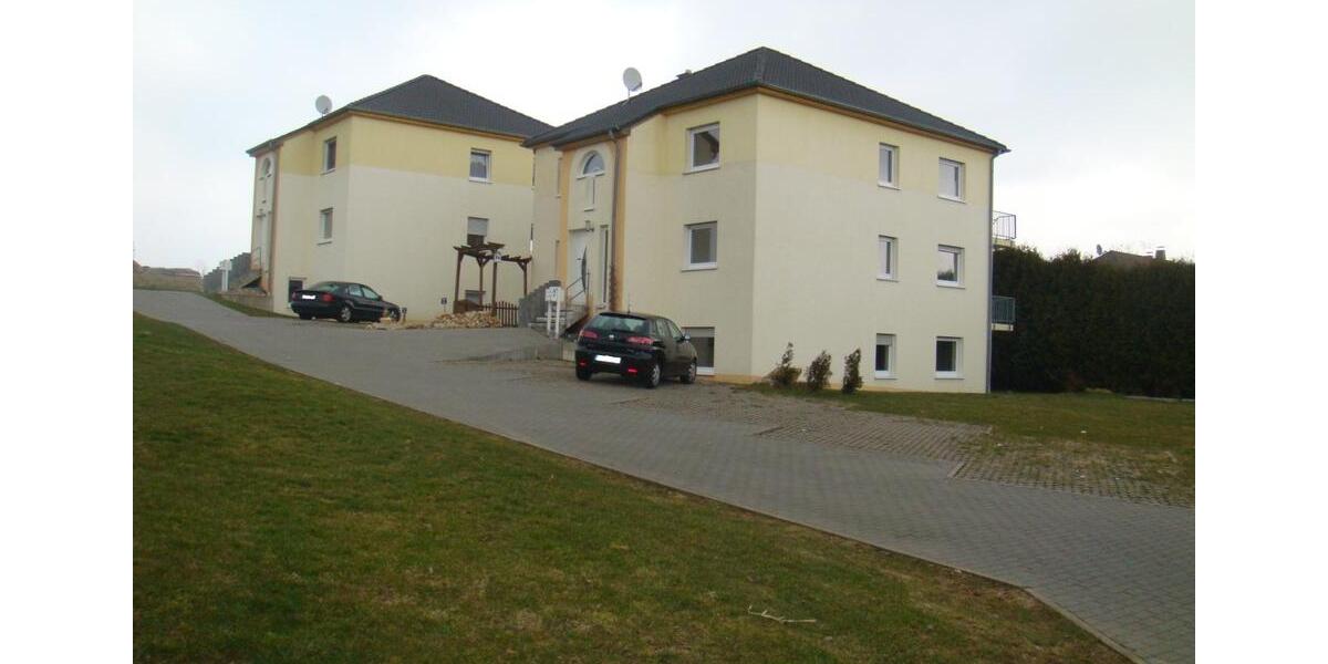 Erdgeschoßwohnung Tiefenbach - 4 Zimmer, 80 m&sup2;, 590&euro; | Angebot:25221493