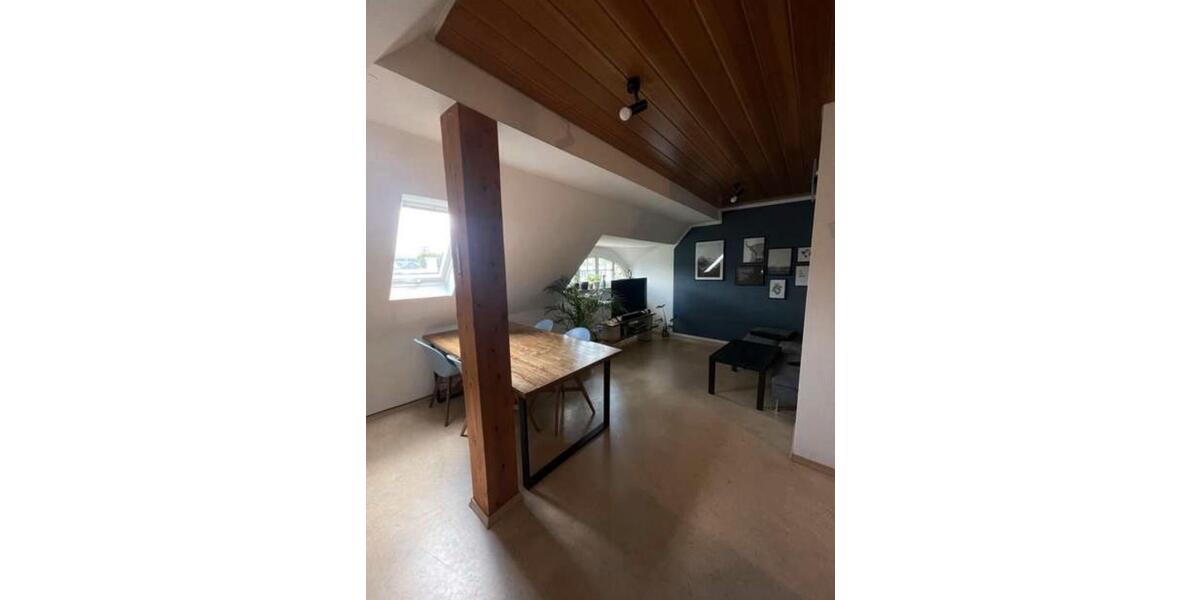 Gepflegte 4-Zimmer-DG-Wohnung mit EBK Reutlingen Ringelbach 4 zimmer