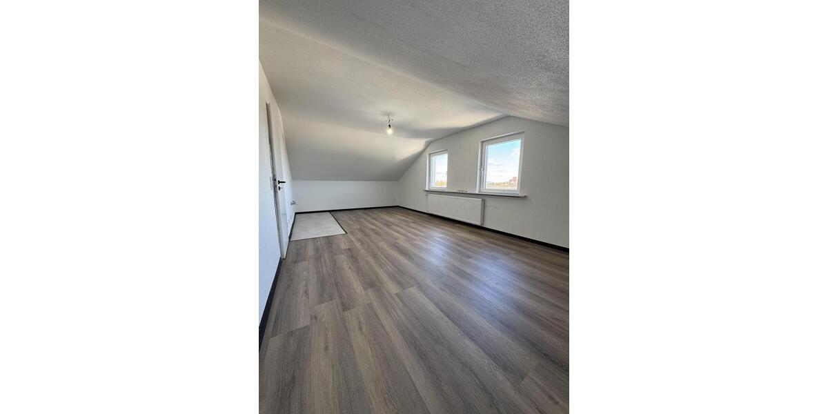 Etagenwohnung Limeshain - 3 Zimmer, 50 m&sup2;, 750&euro; | Angebot:26001606