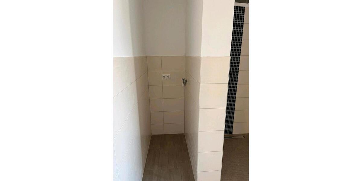 Etagenwohnung Raguhn-Jeßnitz Jeßnitz - 2 Zimmer, 75 m&sup2;, 981&euro; | Angebot:25394585