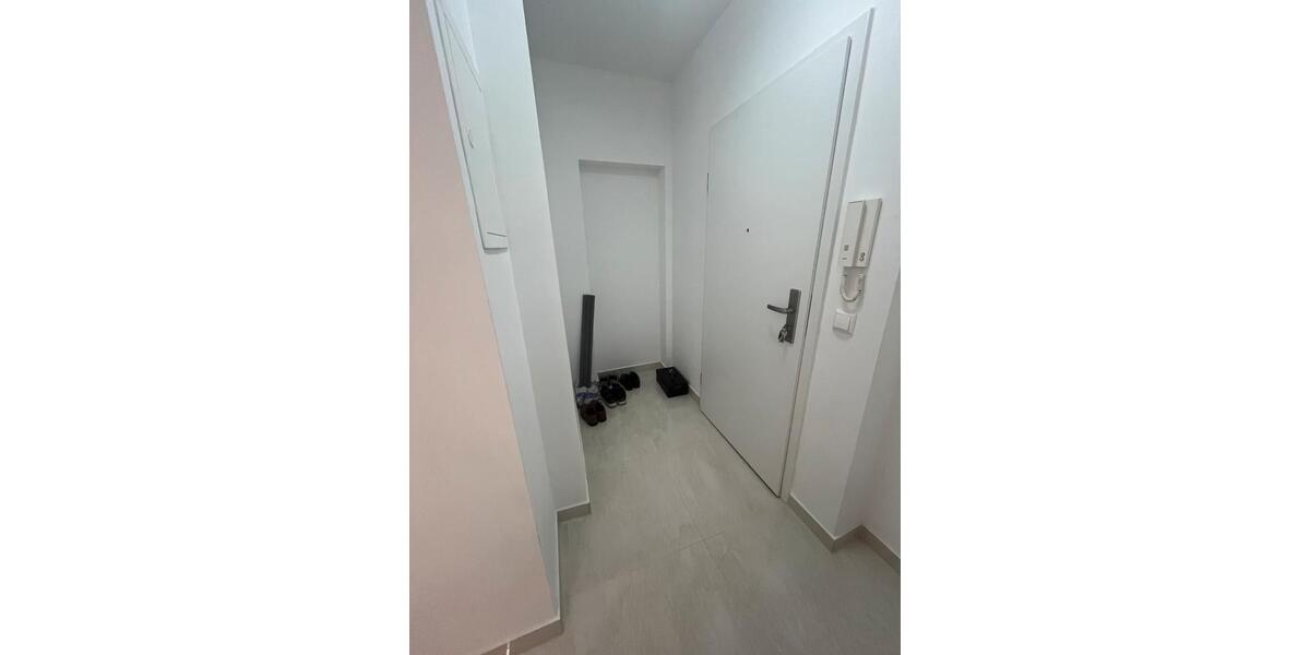 Etagenwohnung Solingen Central - 3 Zimmer, 60 m&sup2;, 865&euro; | Angebot:24522724