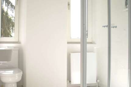 Wohnung Wiesbaden Nordost - 3 Zimmer, 93 m&sup2;, 1.300&euro; | Angebot:25046428