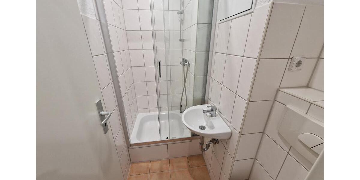 Etagenwohnung Brandenburg an der Havel - 1 Zimmer, 24 m&sup2;, 266&euro; | Angebot:25541089