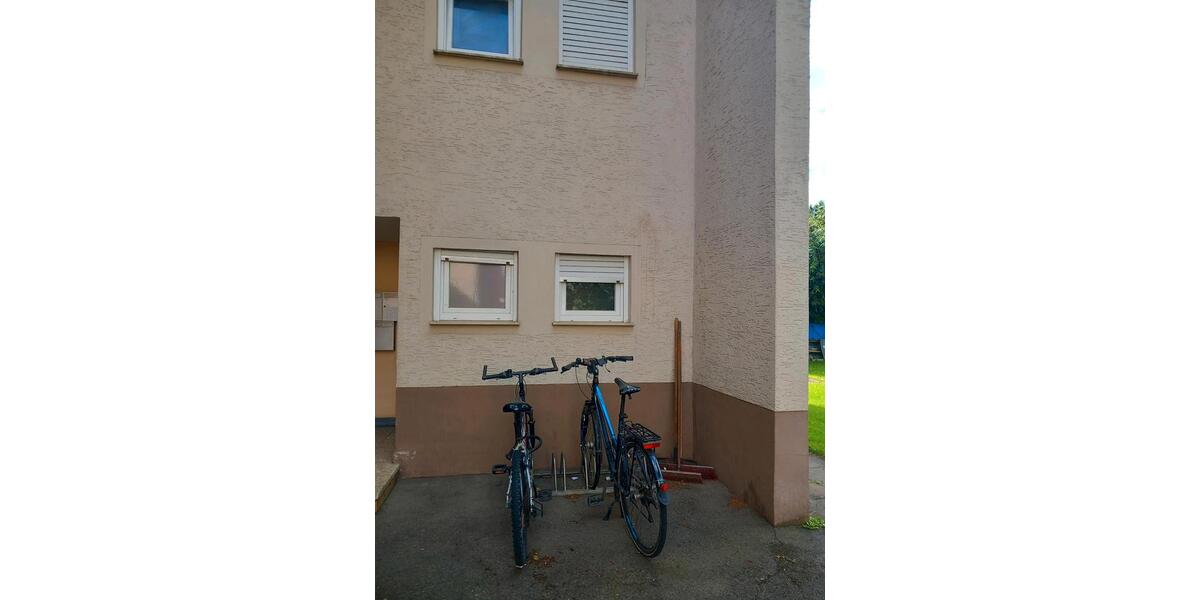 Kleine möblierte PendlerStudentenwohnung in Bernhausen 1 zimmer