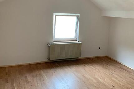 Wohnen auf Zeit Malborn - 1 Zimmer, 20 m&sup2;, 300&euro; | Angebot:26564188
