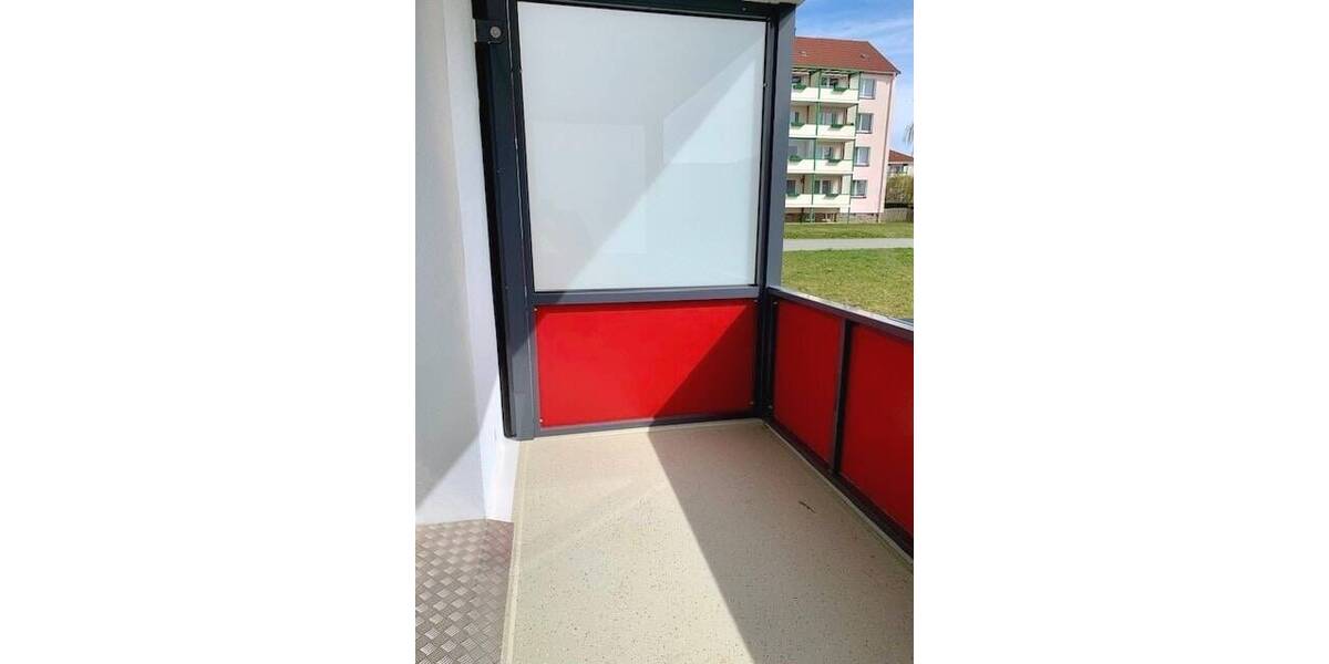 Etagenwohnung Reichenbach - 3 Zimmer, 62 m&sup2;, 400&euro; | Angebot:26065680