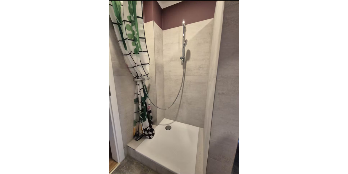 Etagenwohnung Solingen Aufderhöhe - 2 Zimmer, 80 m&sup2;, 960&euro; | Angebot:23906297