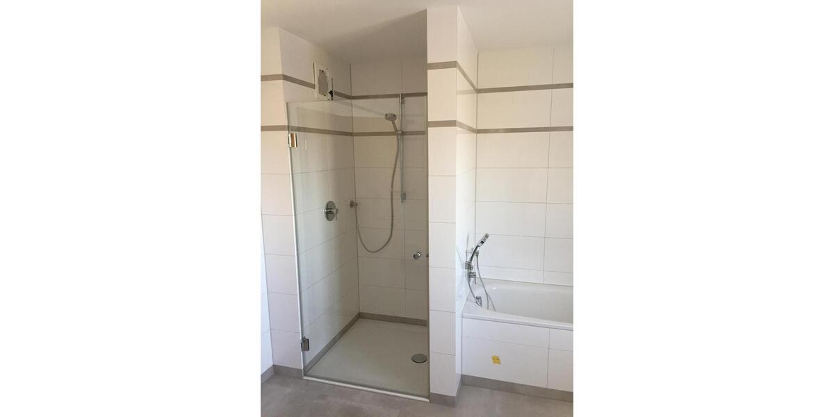 Etagenwohnung Markt Schwaben - 3 Zimmer, 115 m&sup2;, 1.810&euro; | Angebot:24757258