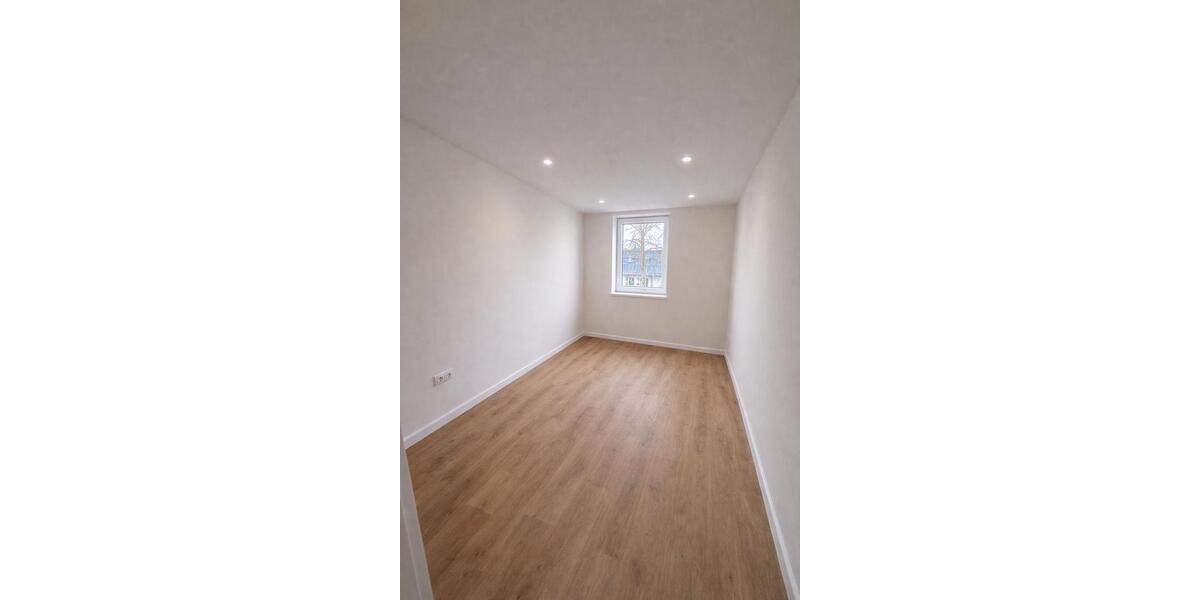Erdgeschoßwohnung Ahnatal - 4 Zimmer, 100 m&sup2;, 1.281&euro; | Angebot:26279466