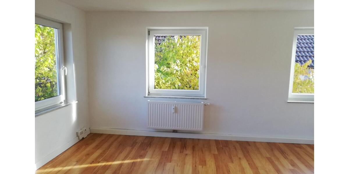 Doppelhaushälfte mit 5 Zimmern in Wolfersdorf 5 zimmer