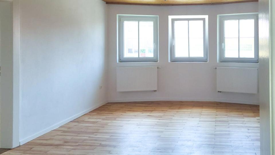 Etagenwohnung Tittmoning - 3 Zimmer, 80 m&sup2;, 750&euro; | Angebot:24655201