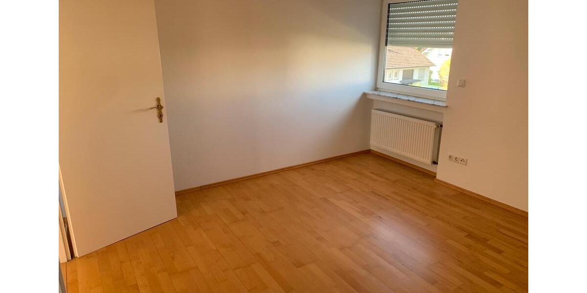 Etagenwohnung Hünfeld - 2 Zimmer, 60 m&sup2;, 895&euro; | Angebot:26024516