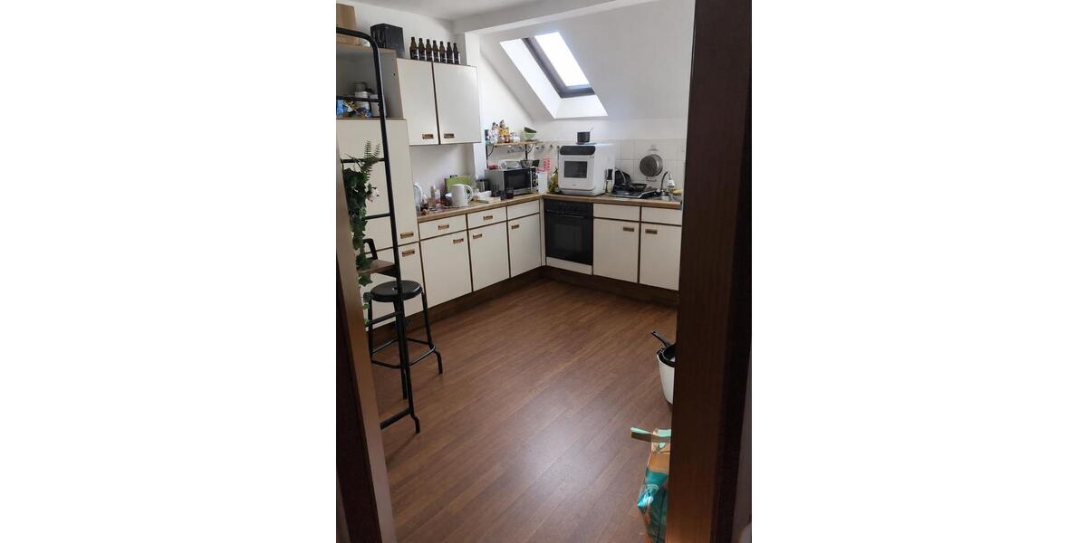 Dachgeschoßwohnung Braunschweig Westliches Ringgebiet - 2 Zimmer, 65 m&sup2;, 680&euro; | Angebot:26634948