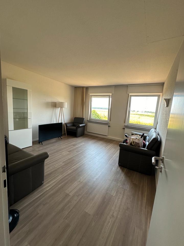 Helle 2,5 Zimmer Wohnung in Widdig