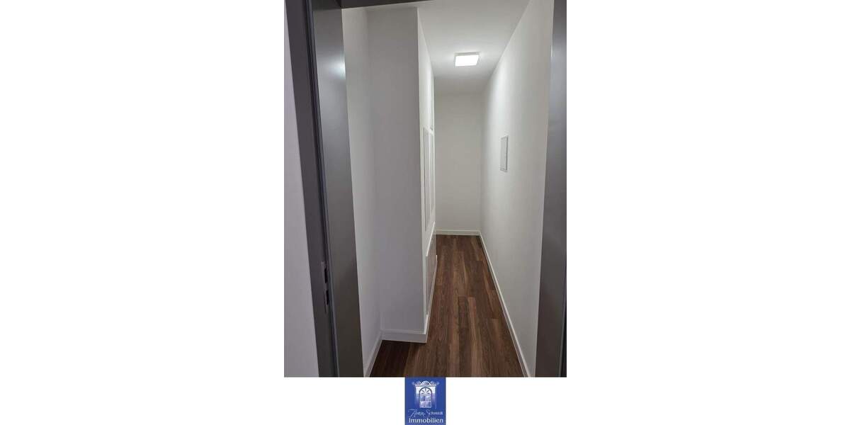 Etagenwohnung Döbeln - 4 Zimmer, 133 m&sup2;, 1.330&euro; | Angebot:25803087