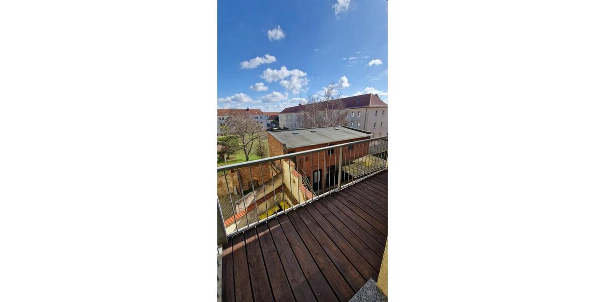 Etagenwohnung Weißenfels - 4 Zimmer, 97 m&sup2;, 580&euro; | Angebot:25804372