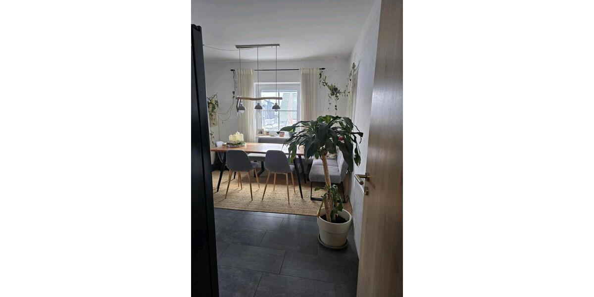 Wunderschöne Dachgeschosswohnung mit Galerie 2 zimmer