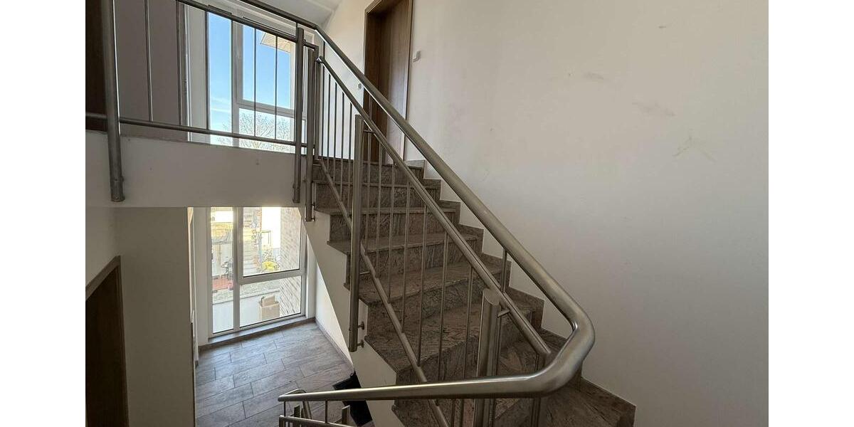 Etagenwohnung Gifhorn - 3 Zimmer, 88 m&sup2;, 1.200&euro; | Angebot:25710626