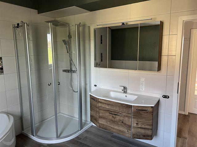 Dachgeschoßwohnung Kalbach - 3 Zimmer, 76 m&sup2;, 720&euro; | Angebot:26705415