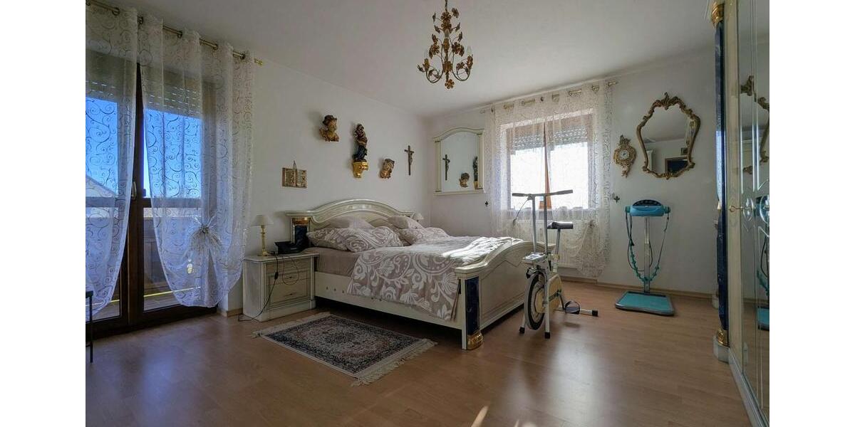 Etagenwohnung Moosinning - 4 Zimmer, 160 m&sup2;, 2.000&euro; | Angebot:24427779
