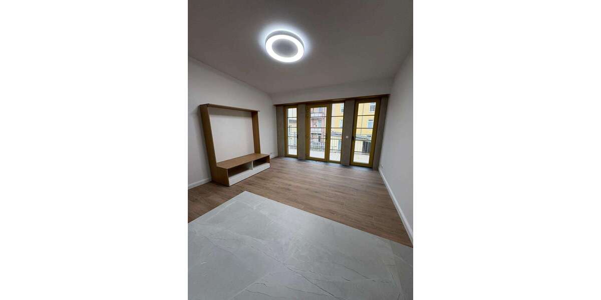 Etagenwohnung Rostock Kröpeliner-Tor-Vorstadt - 2 Zimmer, 78 m&sup2;, 1.150&euro; | Angebot:23835624
