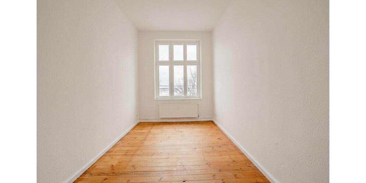 Etagenwohnung Stralsund - 5 Zimmer, 142 m&sup2;, 1.495&euro; | Angebot:24795712