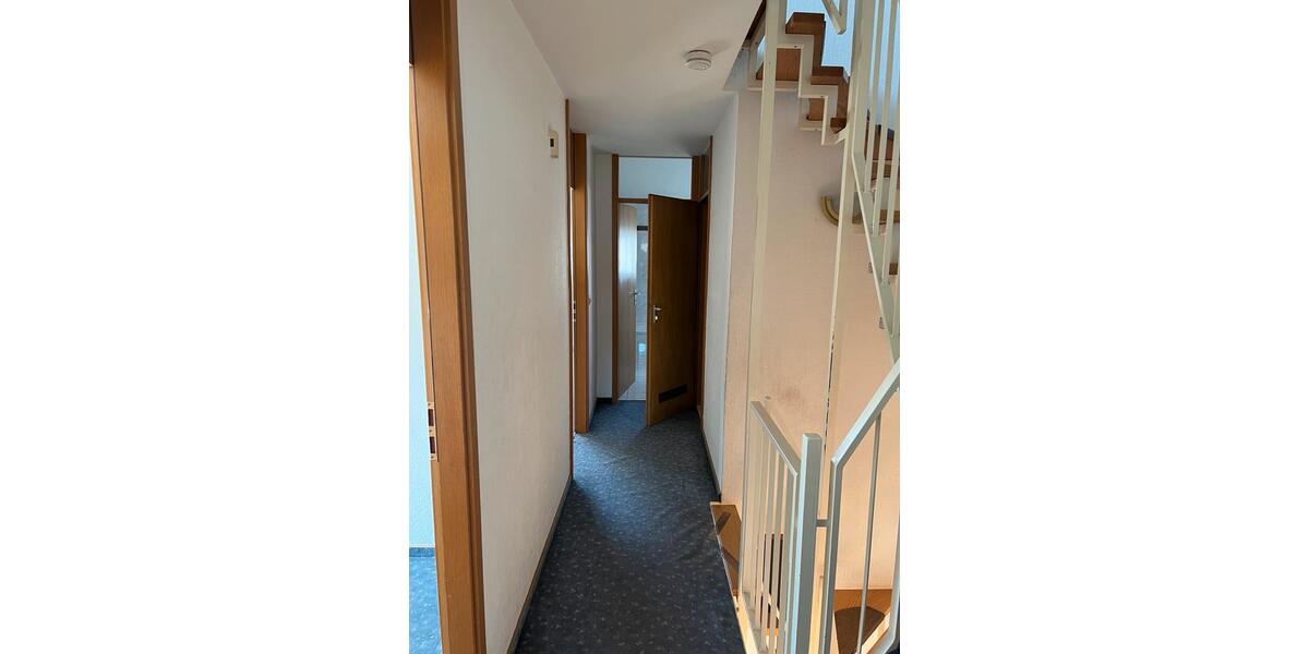 Reihenhaus Heilbronn Kernstadt - 5 Zimmer, 157 m&sup2;, 1.960&euro; | Angebot:26048713