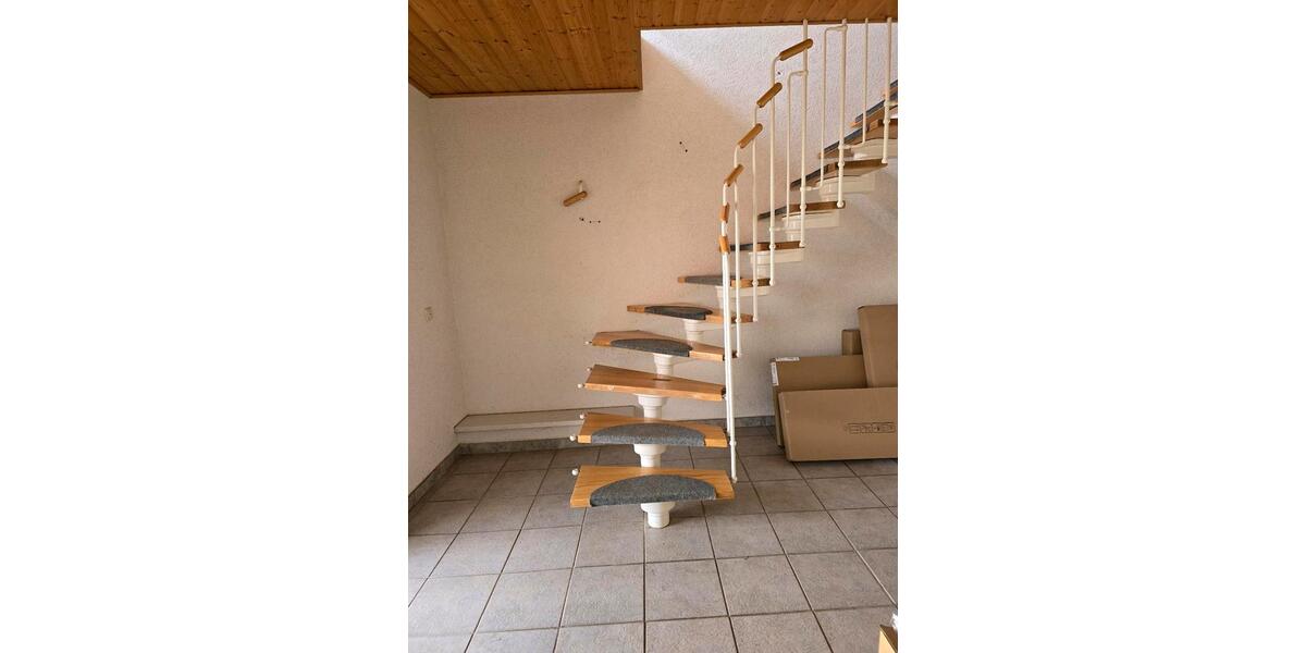 Etagenwohnung Olbernhau - 3 Zimmer, 97 m&sup2;, 590&euro; | Angebot:25376813