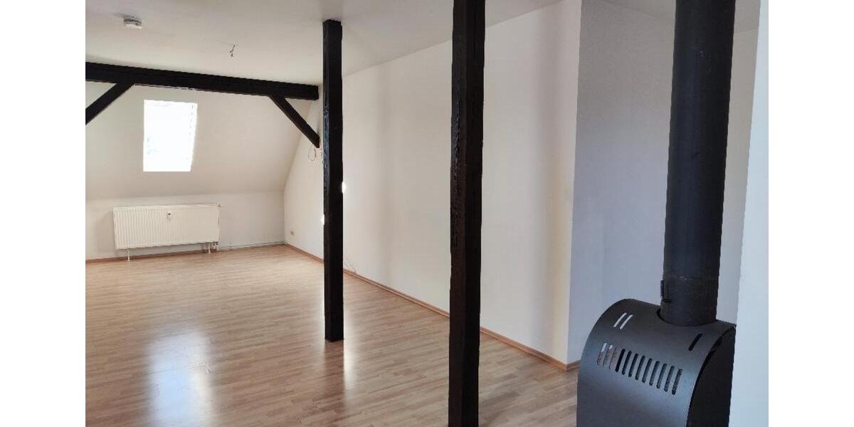 Dachgeschoßwohnung Welzow - 3 Zimmer, 125 m&sup2;, 500&euro; | Angebot:24430370