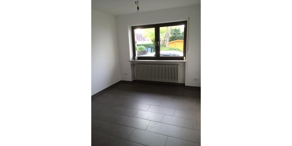 Reihenhaus Erlangen Alterlangen - 6 Zimmer, 149 m&sup2;, 1.700&euro; | Angebot:24544402