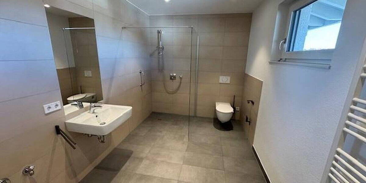 Etagenwohnung Ochsenhausen Eichbühl - 2 Zimmer, 83 m&sup2;, 1.050&euro; | Angebot:26160408