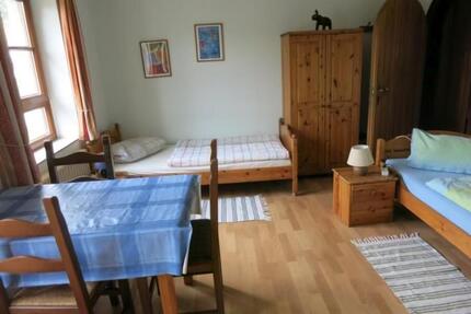 Wohnen auf Zeit Bedburg - 2 Zimmer, 65 m&sup2;, 13&euro; | Angebot:24784469