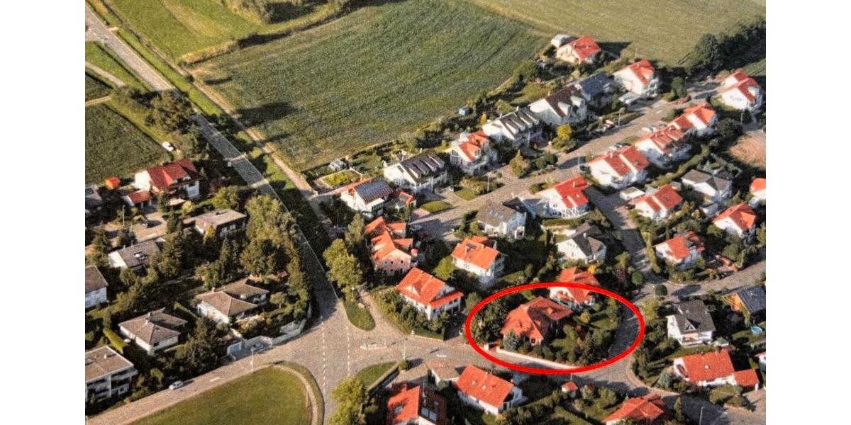 Dachgeschoßwohnung Scheer - 2.5 Zimmer, 88 m&sup2;, 920&euro; | Angebot:26587070