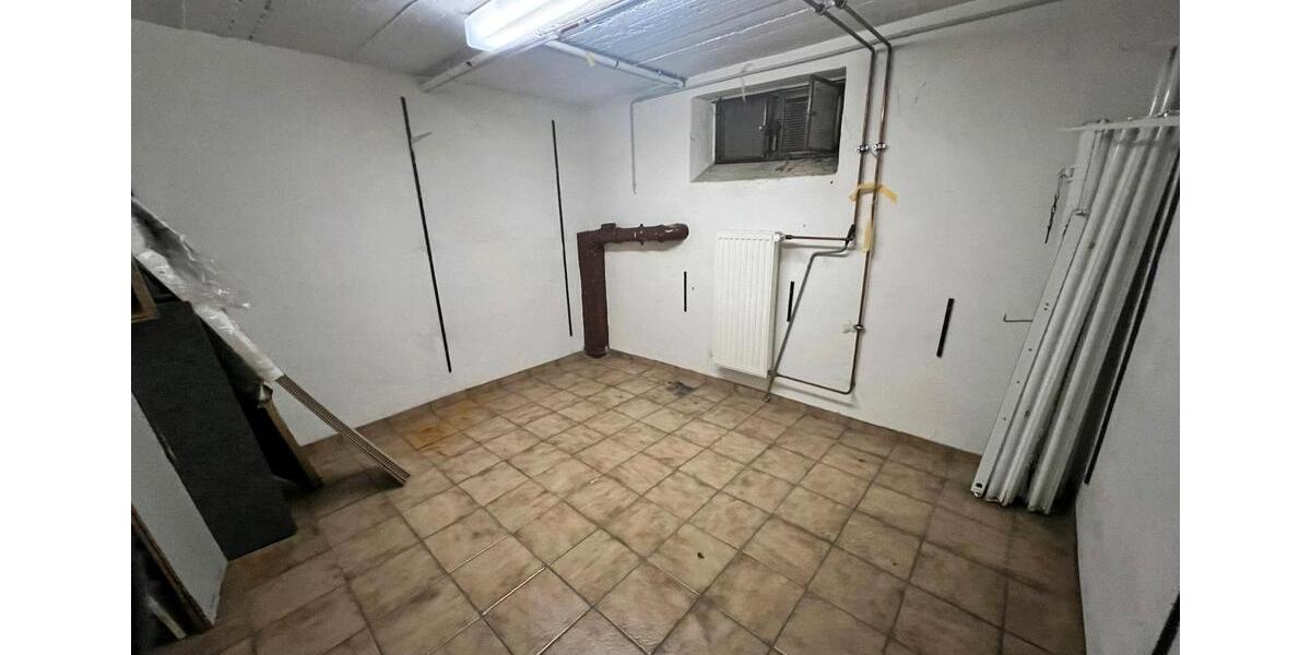 Gewerbeobjekt Baesweiler - 1.200&euro; | Angebot:24811761