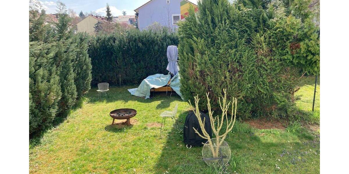 Etagenwohnung Kitzingen Siedlung - 2 Zimmer, 72 m&sup2;, 820&euro; | Angebot:25968563