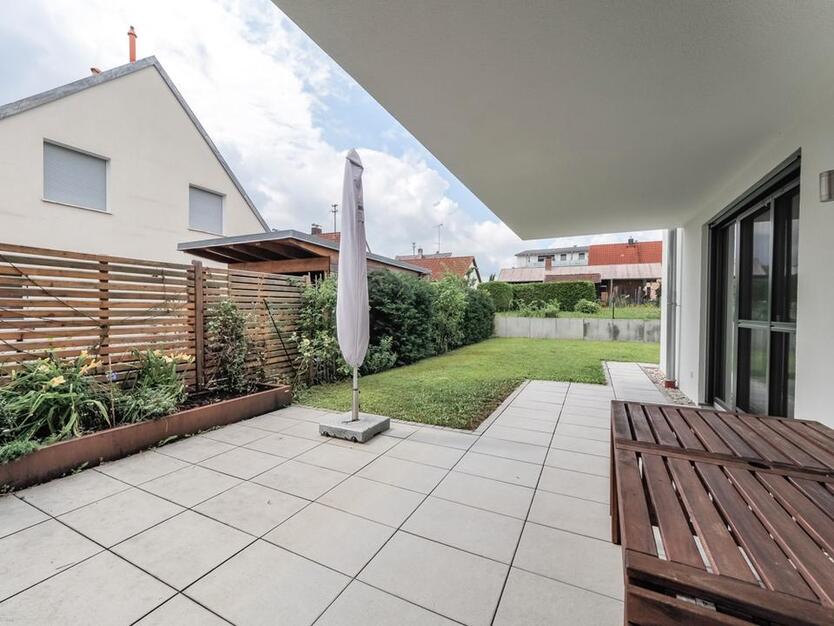Grafrath - Ihr neues Traumdomizil auf Zeit - Exklusive DHH mit viel Platz und sonnigem Garten