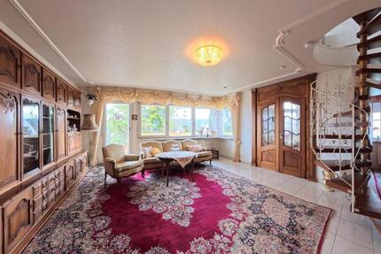 Wohnung Weil der Stadt - 4.5 Zimmer, 169 m&sup2;, 1.860&euro; | Angebot:25102391