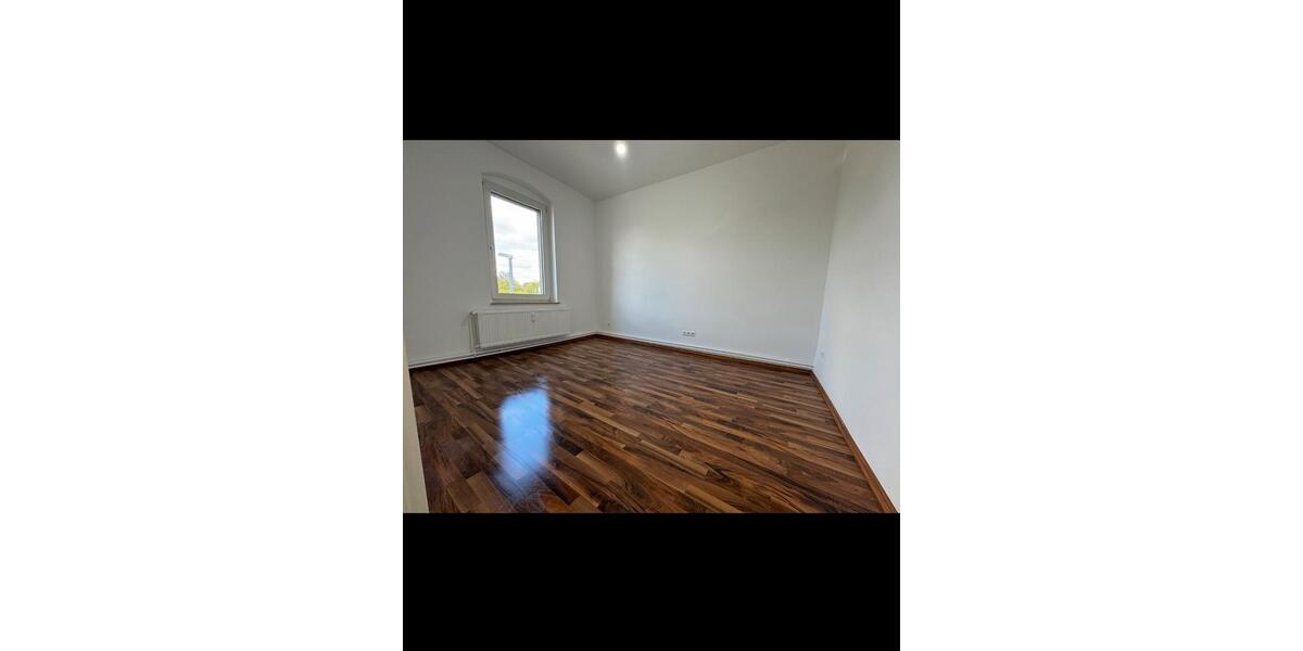 Etagenwohnung Sarstedt - 3 Zimmer, 74 m&sup2;, 750&euro; | Angebot:26614377