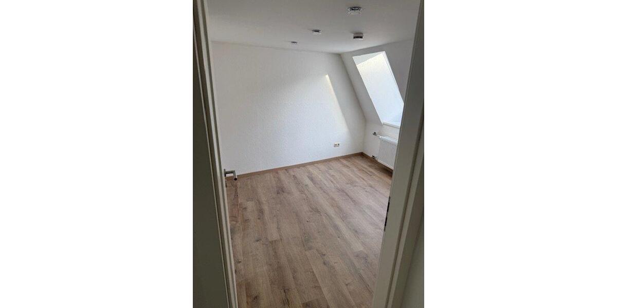 Wohnen auf Zeit Flensburg - 5 Zimmer, 120 m&sup2;, 1.600&euro; | Angebot:26633489