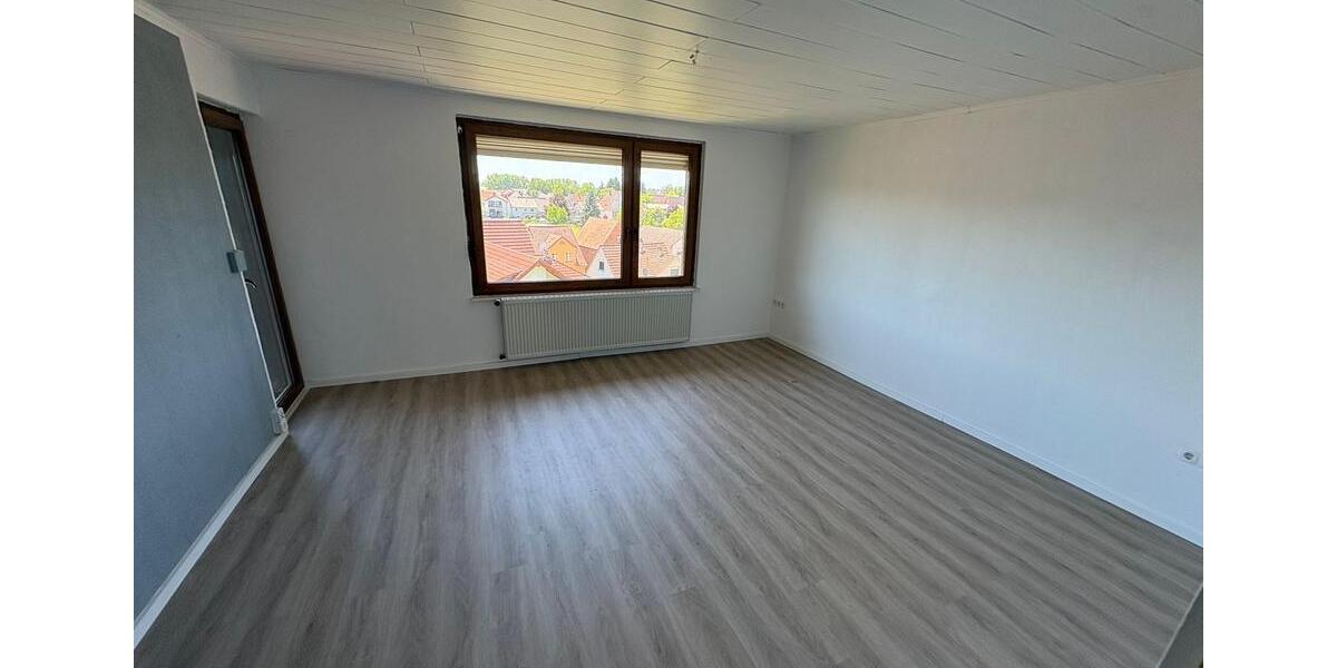 Etagenwohnung Kirchheimbolanden - 4 Zimmer, 110 m&sup2;, 1.100&euro; | Angebot:26705958