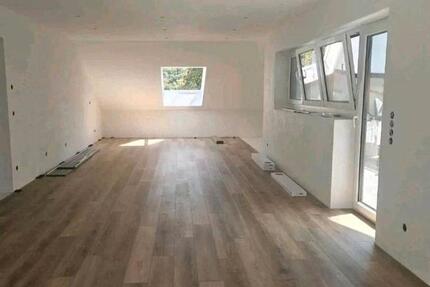 Wohnung Kraichtal - 4 Zimmer, 110 m&sup2;, 1.200&euro; | Angebot:25993657