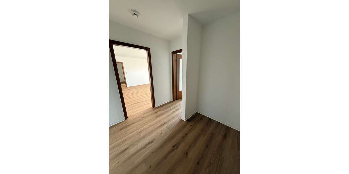Etagenwohnung Celle Hehlentor - 4 Zimmer, 98 m&sup2;, 700&euro; | Angebot:26781221
