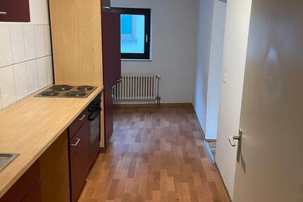 Wohnung Schmalkalden - 3 Zimmer, 94 m&sup2;, 650&euro; | Angebot:26647267