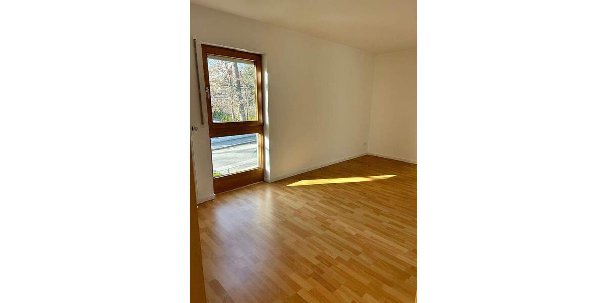 Etagenwohnung Chemnitz Reichenbrand - 2 Zimmer, 69 m&sup2;, 550&euro; | Angebot:26308874