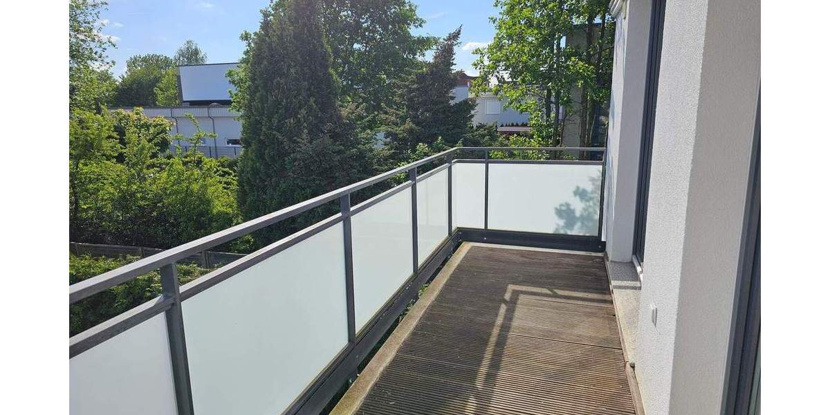 Etagenwohnung Hamburg Bergedorf - 3 Zimmer, 98 m&sup2;, 1.999&euro; | Angebot:25699104